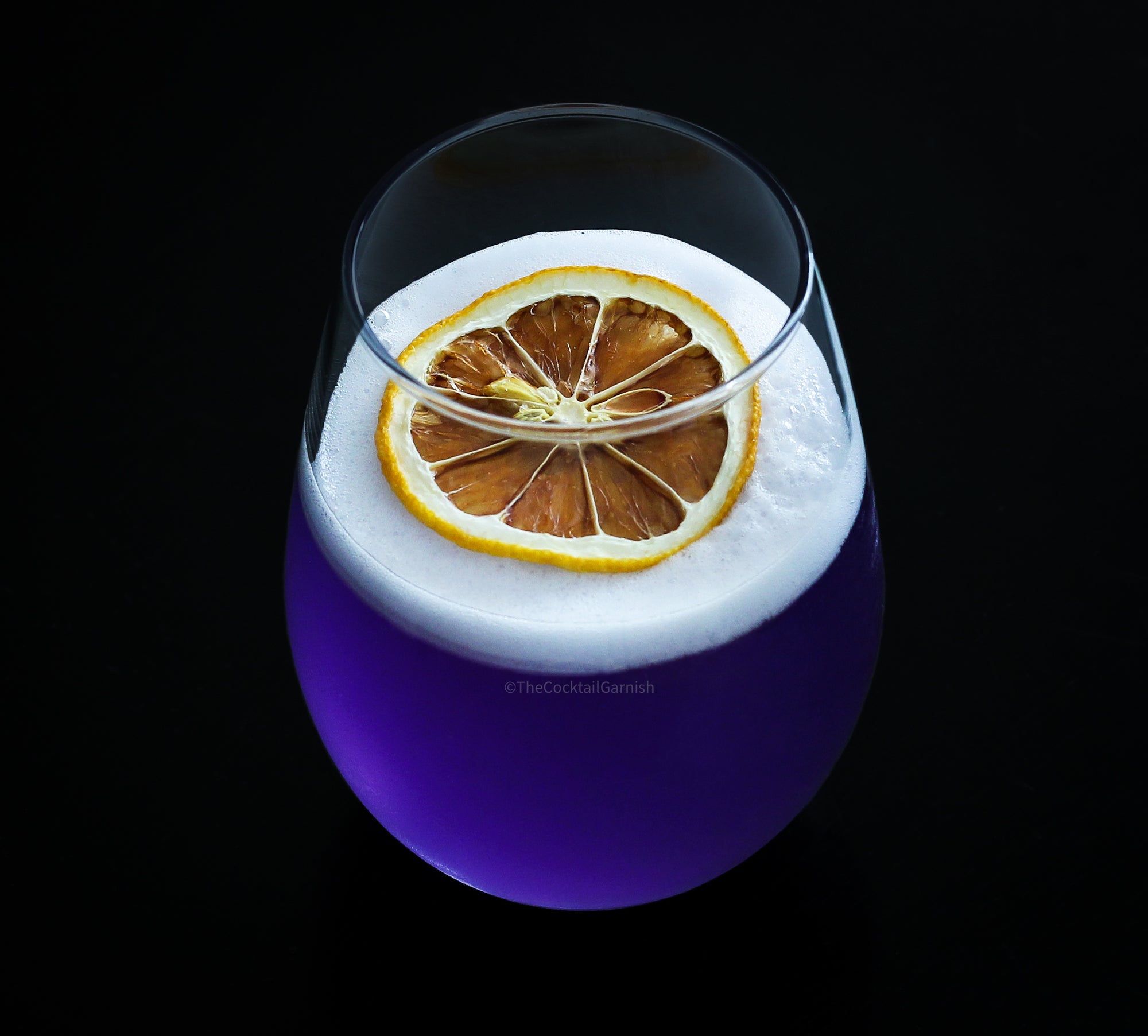 dehydrated lemon cocktail garnish